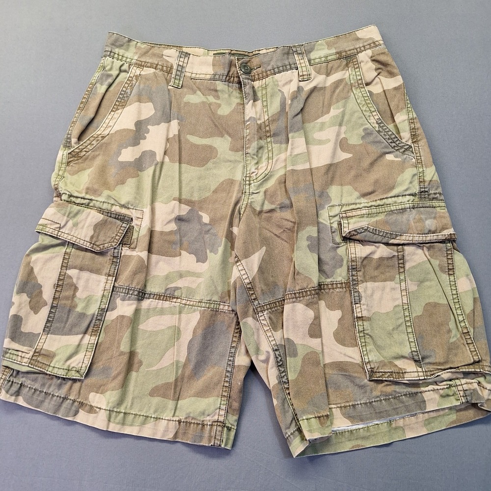 Old Navy Surplus Company Mens Camo Cargo Shorts Green Brown Size 33 941851-W
